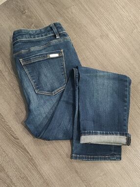 Classic Mid-Blue Women’s Jeans